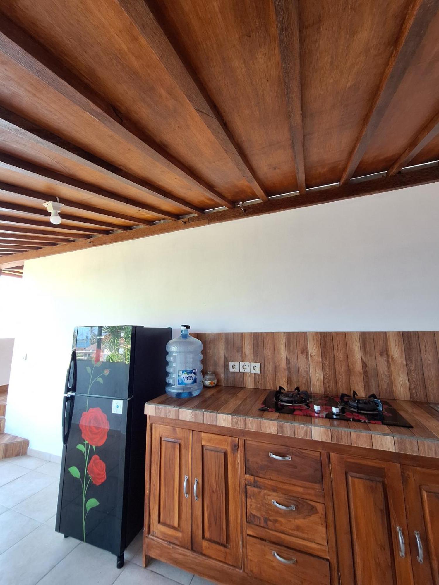 Rumah Wayans Lipah Amed Exterior foto